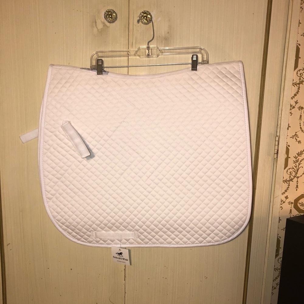NEW WITH TAGS SmartPak Dressage Saddle Pad -White